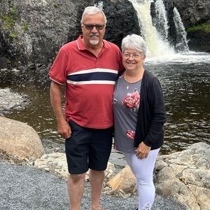 Meet your Posher, Clarence